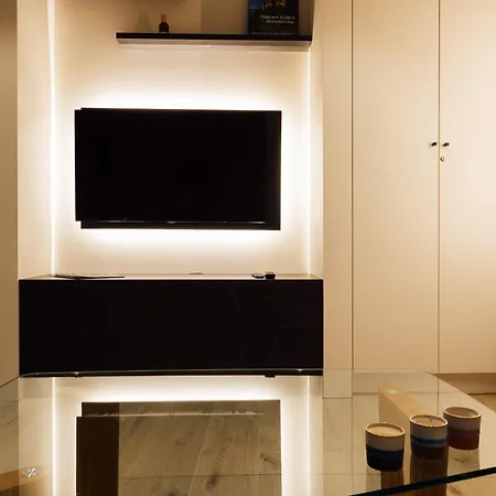 L'ardoise, L'anjou, La Vigne Et La Loire * Angers